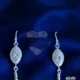 Aretes largos brillantes
