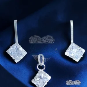 conjunto-de-plata-cuadrado-brillante