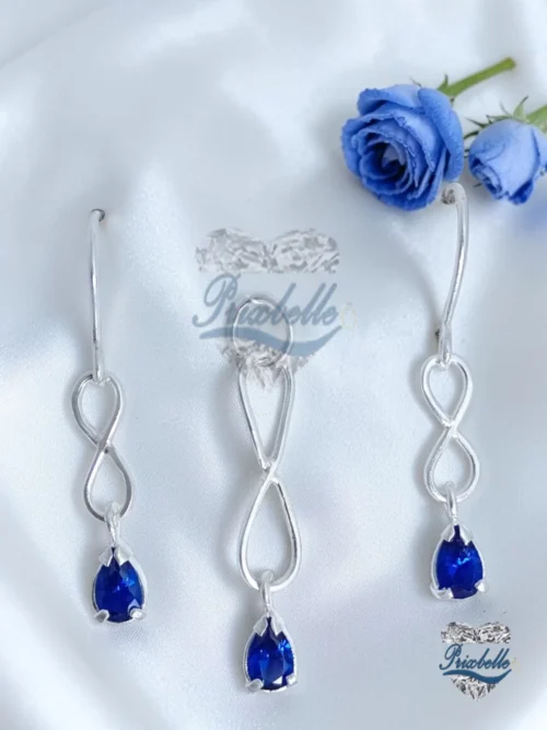 conjunto de Plata en infinito azul